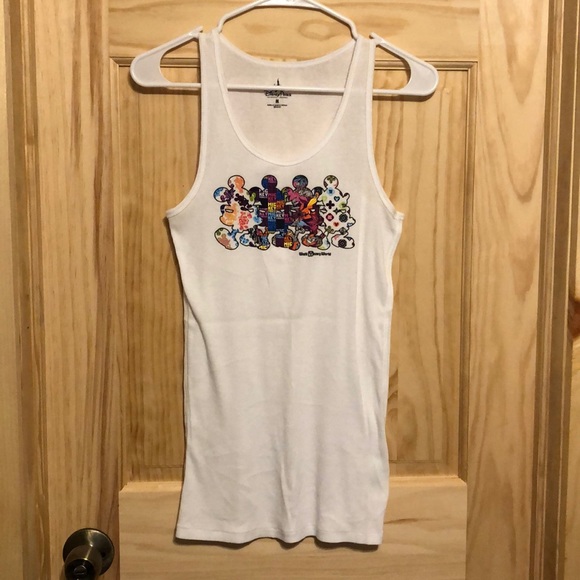 💟 (5 for $30) *NEW* Disney / Mickey tank top - Picture 2 of 5